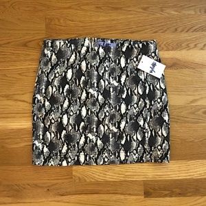 Vylette Black and White Snake Skin Mini Skirt